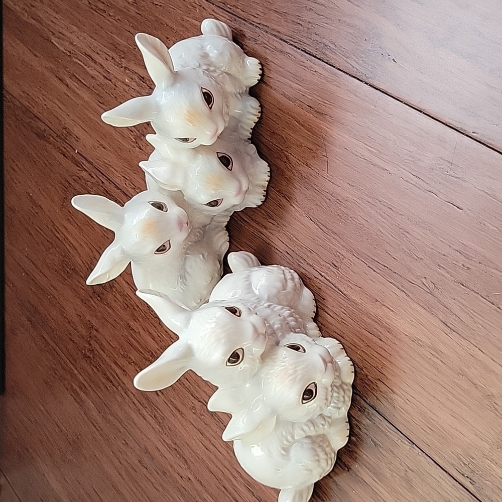 (2) Vintage Goebel Porcelain White Rabbit Figurines, Perfect For Easter